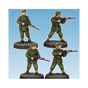 7TV - Army Privates with Rifles