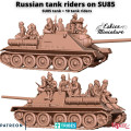 Eskice Miniature – WWII – SU85 Tank with russian tank riders - 28mm 2