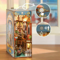 Book Nook - Venetian Dreams 1