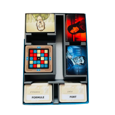 Insert compatible with Codenames