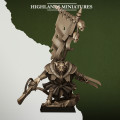 Highlands Miniatures - Sewer Vermin - Vermin Lord With Banner 0